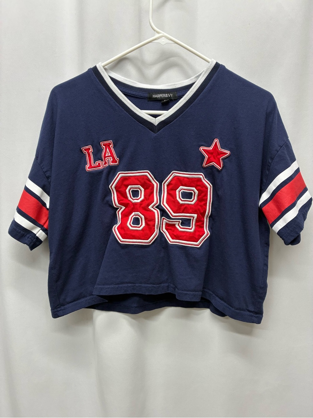Sporty crop top womens navy blue medium striped LA stars short sleeve boxy